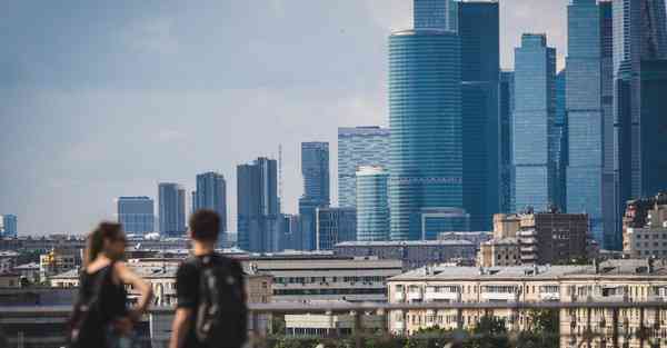 2019年5月1号午时出生的女孩应该起什么样的名字